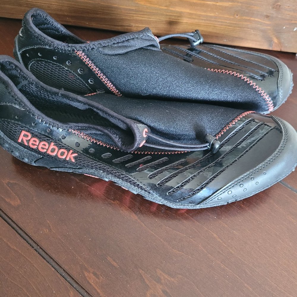 BNWOT- Reebok Lochraven II women's water/sport shoes